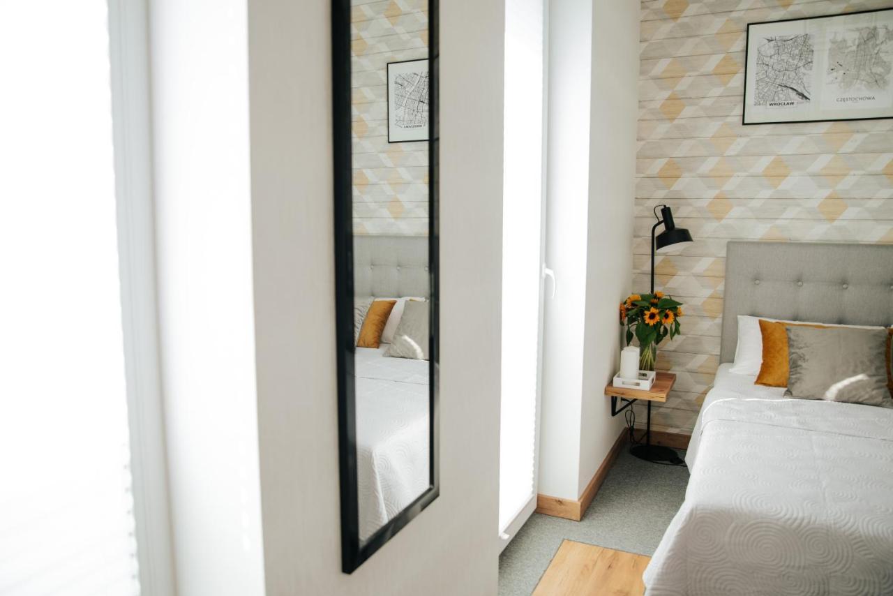Apartamenty Czestochowa Eu 'Garaz Gratis' Exterior photo